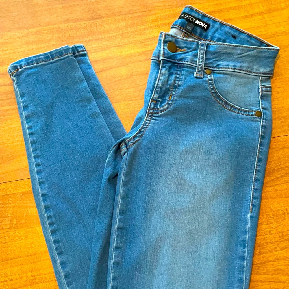 Low rise jeggings